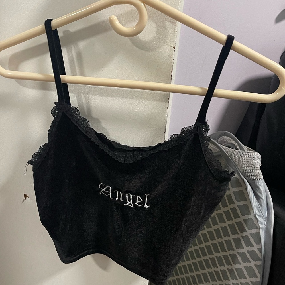 Black crop top